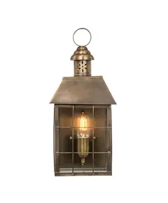 Външен аплик Hyde Park 1xE27 Aged Brass Elstead Lighting HYDE-PARK-BR | Osvetlenieto.bg