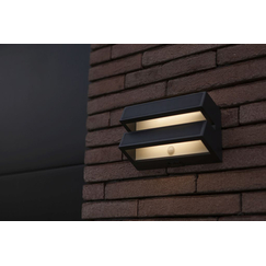 Соларна лампа BARLO PIR сензор Lutec LED 8.2W IP54 6915501335 | Osvetlenieto.bg