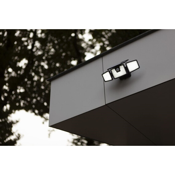 Соларна лампа BRITI PIR сензор Lutec LED 6W IP44 6922401330 | Osvetlenieto.bg