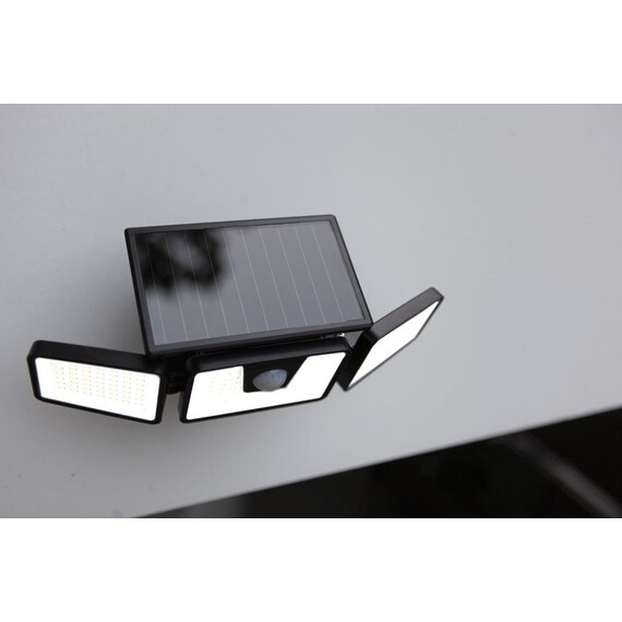 Соларна лампа BRITI PIR сензор Lutec LED 6W IP44 6922401330 | Osvetlenieto.bg