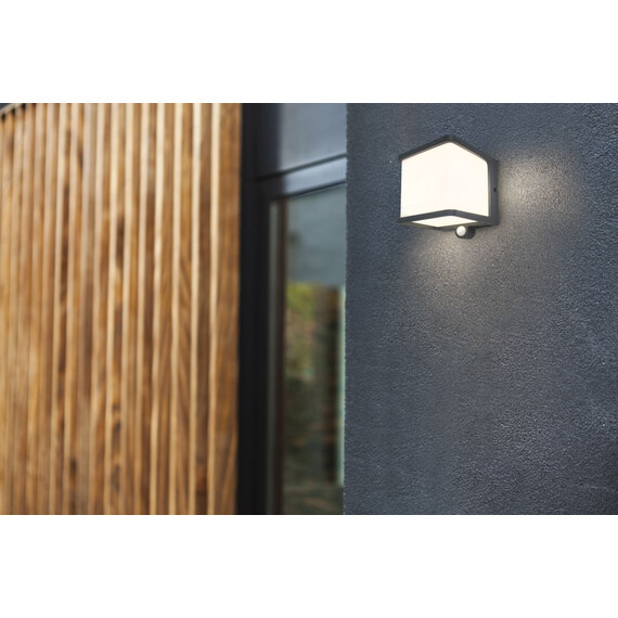 Соларна лампа DOBLO PIR сензор Lutec LED 7.5W IP54 6940101125 | Osvetlenieto.bg