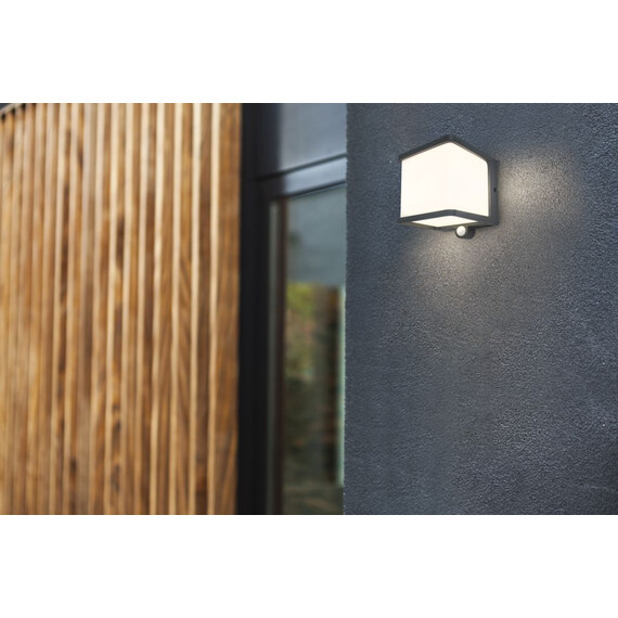 Соларна лампа DOBLO PIR сензор Lutec LED 7.5W IP54 6940101125 | Osvetlenieto.bg