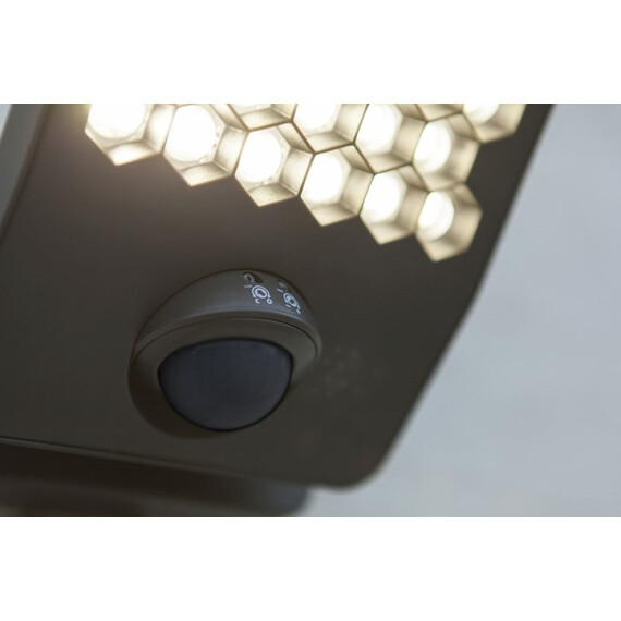 Външен прожектор ATLANTIS PIR сензор Lutec LED 14W 3000K IP54 7801607118 | Osvetlenieto.bg