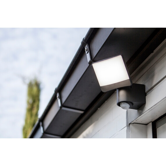 Външна лампа SUNSHINE PIR сензор Lutec LED 12.5W IP44 7625701345 | Osvetlenieto.bg