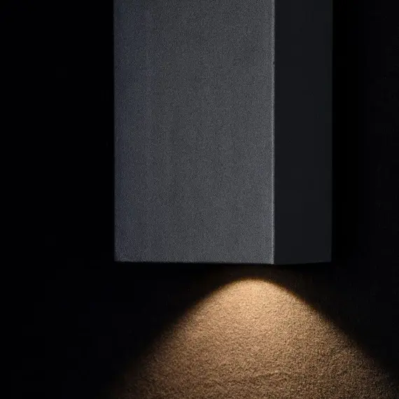 Фасаден аплик черен Times Square Maytoni O581WL-L6B 6W IP54 | Osvetlenieto.bg