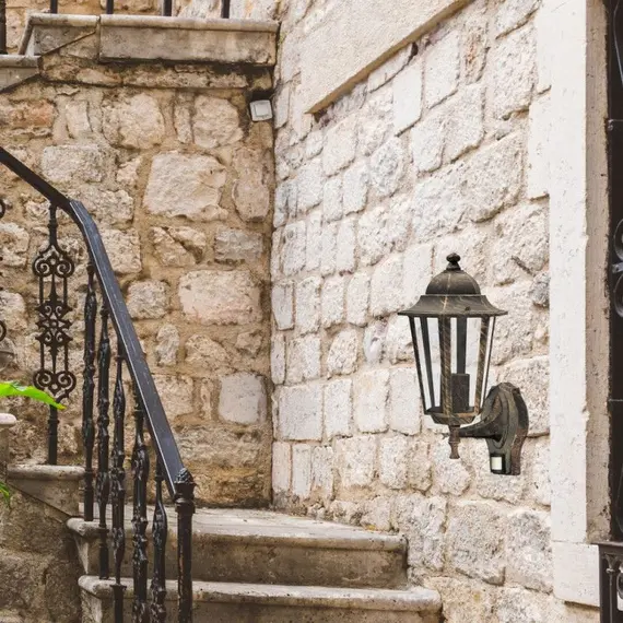 Фасаден аплик със сензор за движение Velence 8218 Rabalux 1xE27 | Osvetlenieto.bg