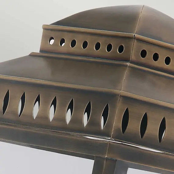 Външен аплик Mansion House 3xE14 Aged Brass Elstead Lighting MANSION-HOUSE-WB1-BR | Osvetlenieto.bg